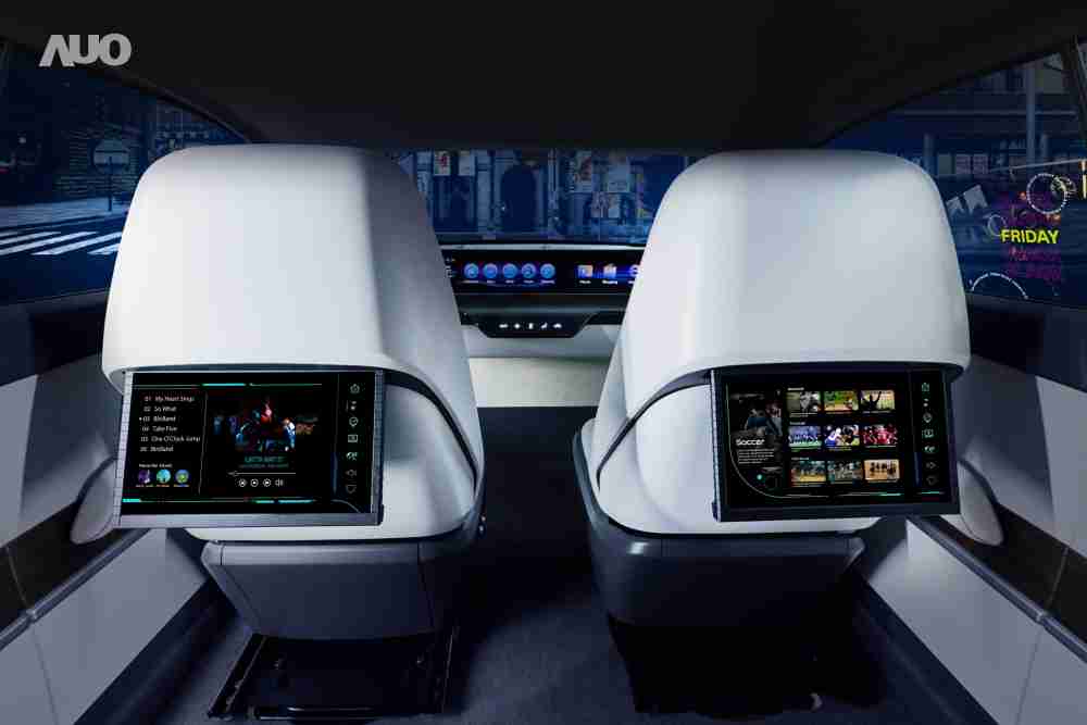 彩神vll新一代Smart Cockpit 2024，，，以Micro LED先进显示技术优势，，创建〝可卷式后座娱乐显示器〞，，仅在互动时才显示出所需画面及信息，，，，扩充更丰富的娱乐和交互信息服务，，，获国际奖项荣耀